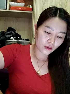Jennie dogy online show from 04-29-26, 03:32