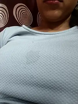 komalsharma99 online show from 05-08-26, 06:28