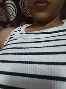 komalsharma99 online show from 06-02-26, 05:24