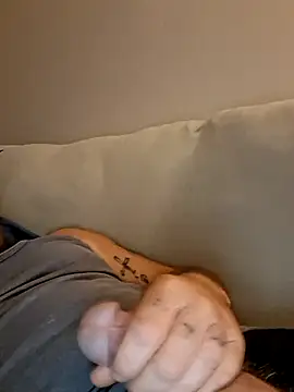 ldhurstII online show from 04-16-26, 02:01