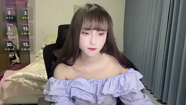 Fairy-615 online show from 04-18-26, 05:59
