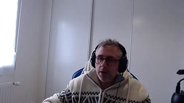 mika3377 online show from 02-20-26, 11:45