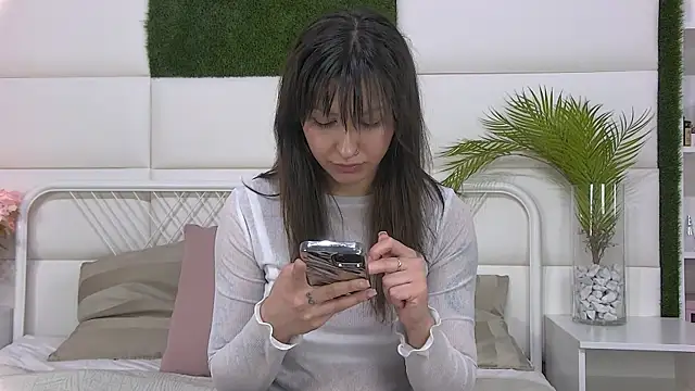 AngelaCox online show from 03-25-26, 06:24