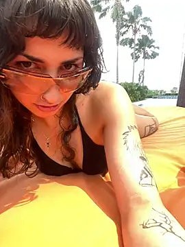 AngelaCox online show from 07-17-26, 05:48
