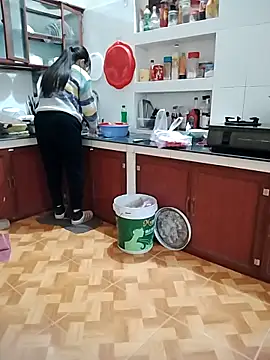 LiilyZi online show from 02-11-26, 03:39