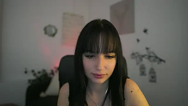 Shiningstarnew18 online show from 02-14-26, 07:47