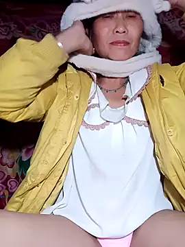 Snapshot of witch-xx chatting on 02-26-26, 07:25 witch-xx online show from 02-26-26, 07:25