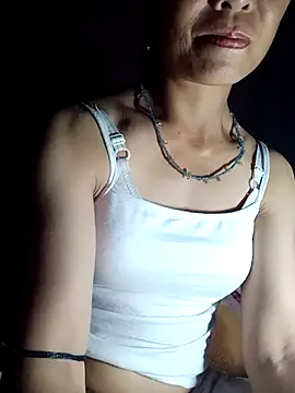 Snapshot of witch-xx chatting on 06-27-26, 07:58 witch-xx online show from 06-27-26, 07:58