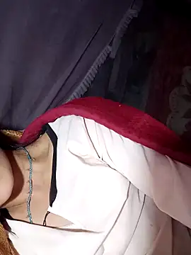 witch-xx online show from 04-05-26, 05:41