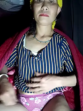 witch-xx online show from 03-22-26, 05:47