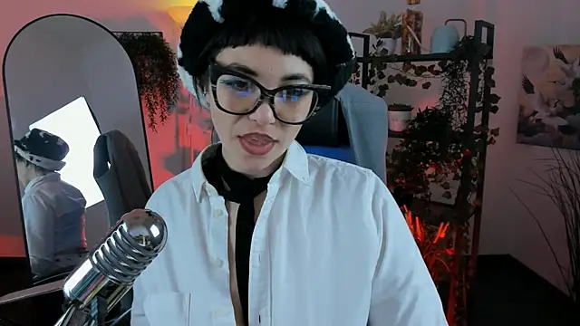 NeoGeisha online show from 05-11-26, 04:04
