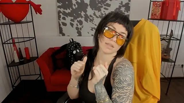 NeoGeisha online show from 05-26-26, 10:02