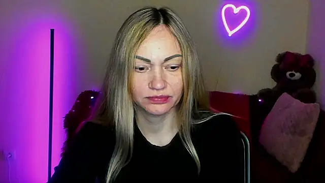 BlondMikey22 online show from 04-10-26, 05:31