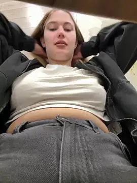 blonde exe online show from 04-04-26, 10:55