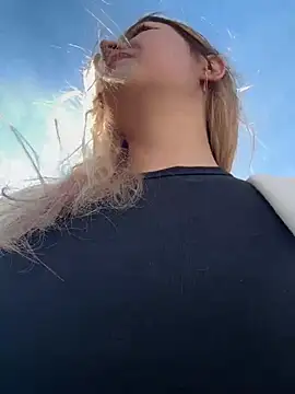blonde exe online show from 06-10-26, 03:13