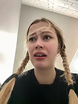 blonde exe online show from 02-25-26, 03:34