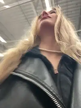 blonde exe online show from 05-29-26, 02:12