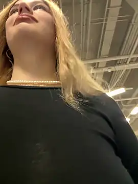 blonde exe online show from 05-18-26, 03:17