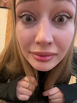 blonde exe online show from 03-25-26, 03:55