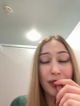 blonde exe online show from 04-29-26, 05:30