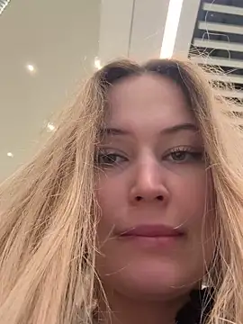 blonde exe online show from 02-13-26, 03:45