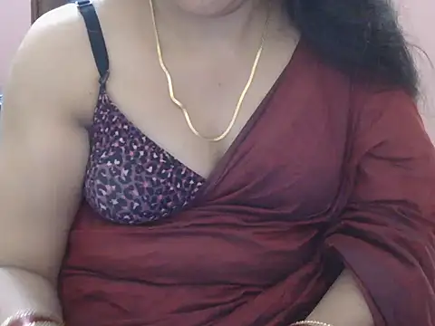 Snapshot of Cute_Sheetal chatting on 04-19-26, 01:23 Cute Sheetal online show from 04-19-26, 01:23
