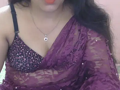 Snapshot of Cute_Sheetal chatting on 04-28-26, 12:53 Cute Sheetal online show from 04-28-26, 12:53