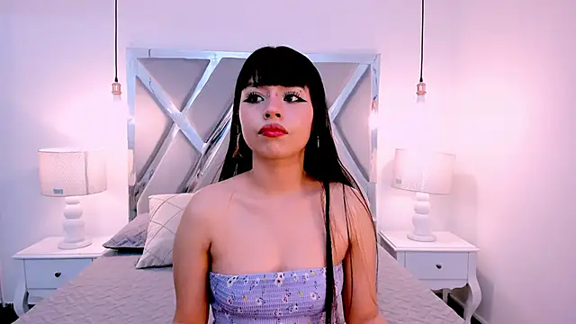 Raven Luxx online show from 05-27-26, 07:21