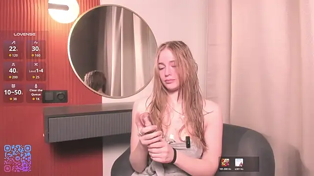 RowenaIanniello online show from 03-25-26, 11:03