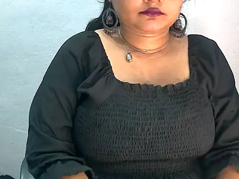 Saniya K2 online show from 06-17-26, 03:22