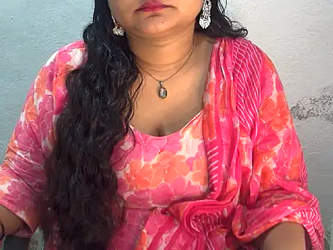 Saniya K2 online show from 07-18-26, 04:04