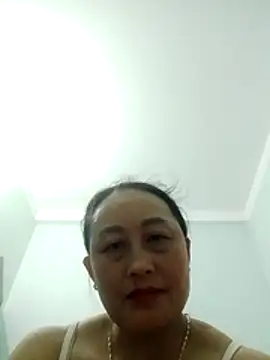 Snapshot of Jolie_sexy chatting on 04-22-26, 02:13 Jolie sexy online show from 04-22-26, 02:13