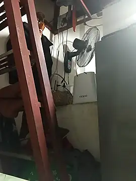 Snapshot of Wildcam21 chatting on 02-28-26, 06:35 Wildcam21 online show from 02-28-26, 06:35