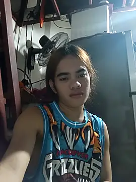 Snapshot of Wildcam21 chatting on 02-21-26, 07:32 Wildcam21 online show from 02-21-26, 07:32