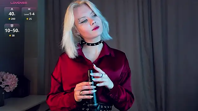 GoldenLenarz online show from 03-25-26, 11:09