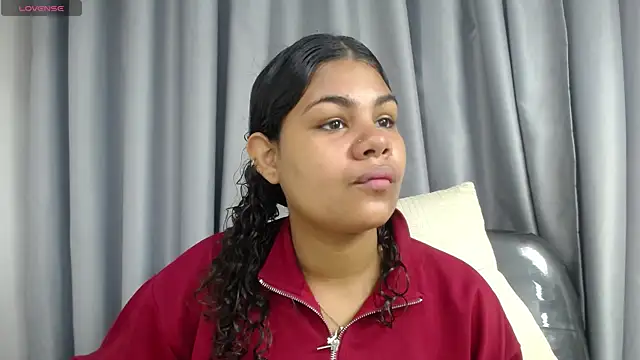 Snapshot of yaazhinii chatting on 06-10-26, 11:55 yaazhinii online show from 06-10-26, 11:55