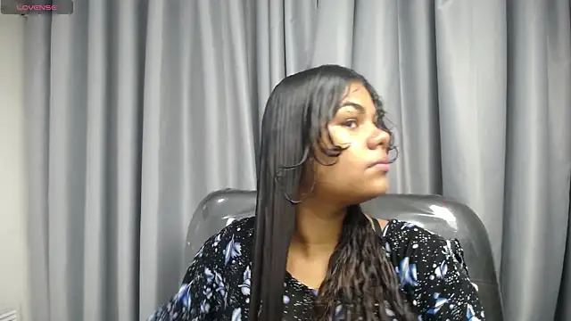yaazhinii online show from 05-07-26, 11:46