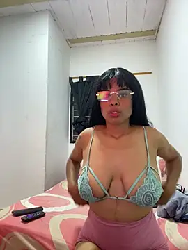 Snapshot of brytaniweed chatting on 03-02-26, 06:03 brytaniweed online show from 03-02-26, 06:03