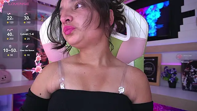 Snapshot of _emily_jonexs chatting on 03-03-26, 05:53 emily jonexs online show from 03-03-26, 05:53