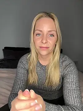 emily-becker22 online show from 04-07-26, 03:47