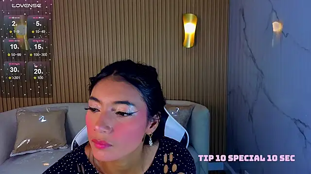 Perla Moon Tx online show from 02-21-26, 12:51