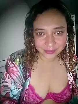 Snapshot of Nyssa_Coil chatting on 02-19-26, 03:25 Nyssa Coil online show from 02-19-26, 03:25