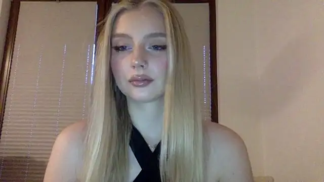 MayaWetDream online show from 04-12-26, 05:27