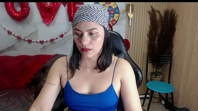 rox luxury tf online show from 02-12-26, 08:41