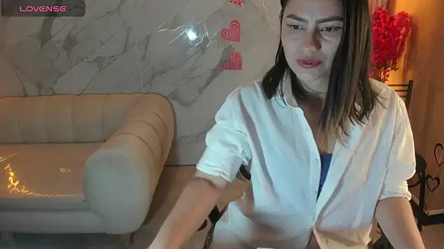 rox luxury tf online show from 02-24-26, 08:42