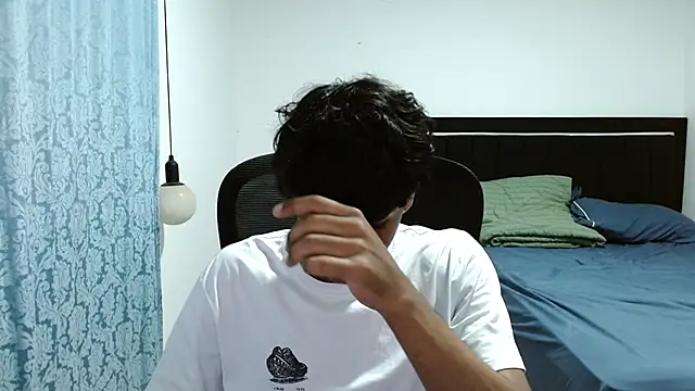 Pedestal diamant online show from 03-12-26, 12:05