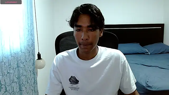 Pedestal diamant online show from 05-22-26, 08:29