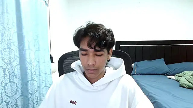 Pedestal diamant online show from 04-04-26, 12:17