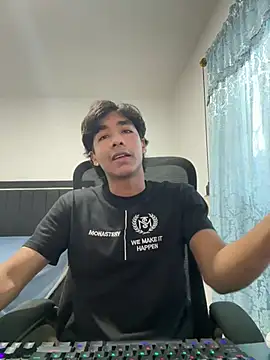 Snapshot of Pedestal_diamant chatting on 02-20-26, 09:17 Pedestal diamant online show from 02-20-26, 09:17