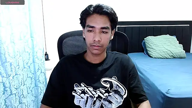 Pedestal diamant online show from 05-12-26, 02:08